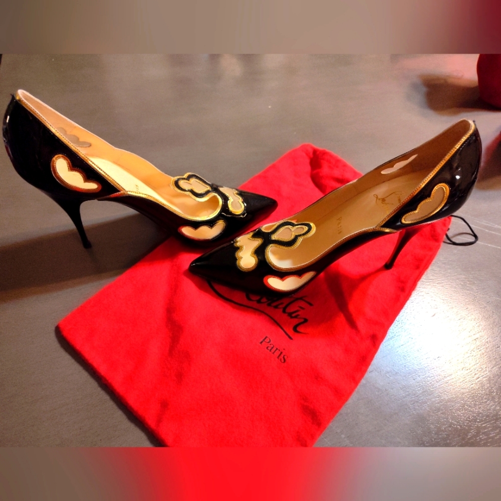 Christian Louboutin Red bottoms stiletto black and gold Size 40 US 10
